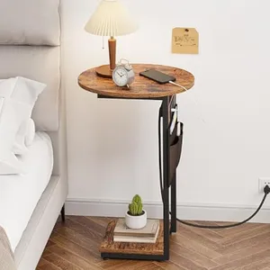 C Shaped Side Table (P05560).