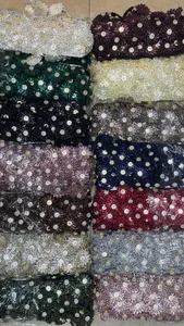 Flower Lace ├ó┬Ç┬ô Decorative Sewing Trim (1 Yard)